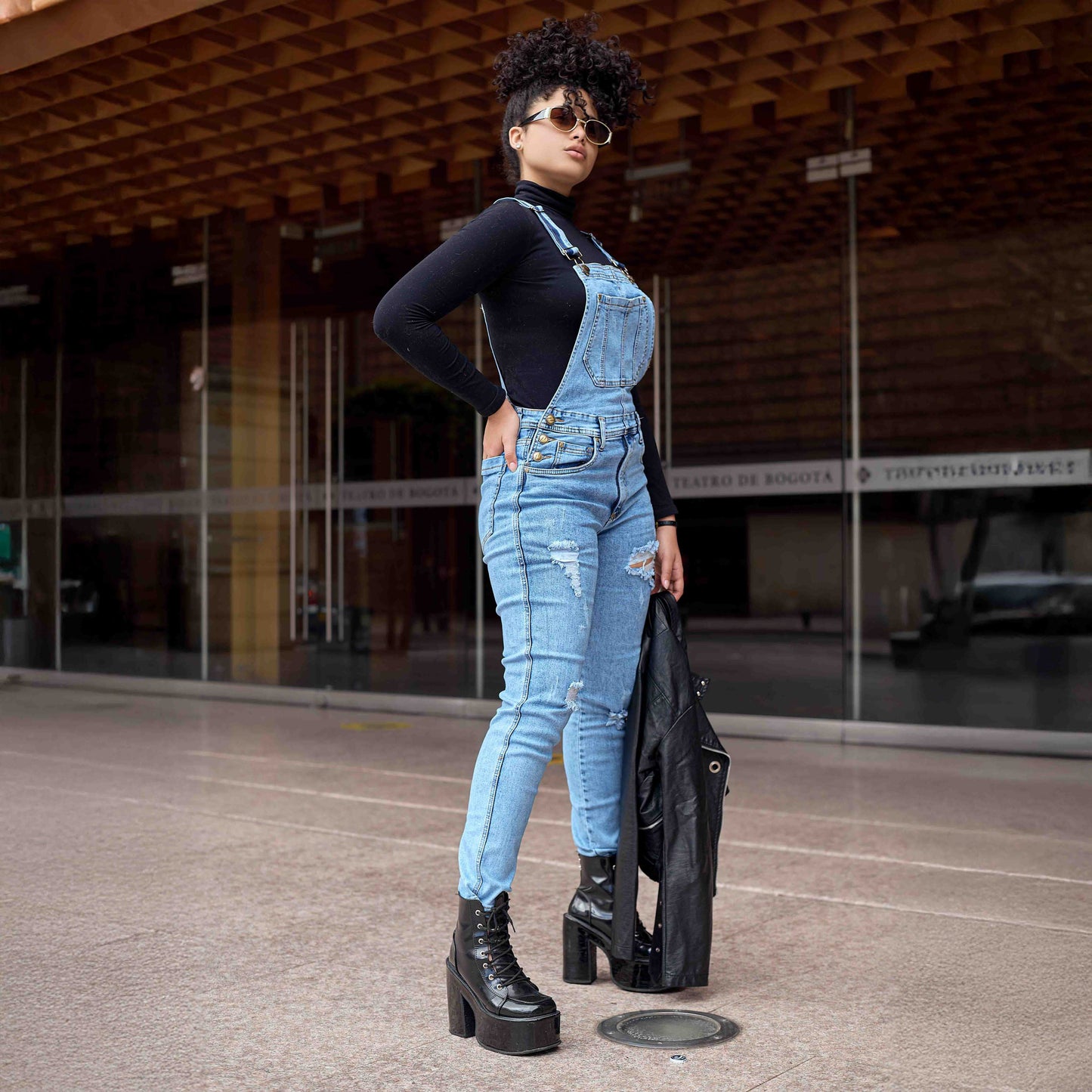 Overol Licrado con Rotos Mujer en Jean - Azul Frost