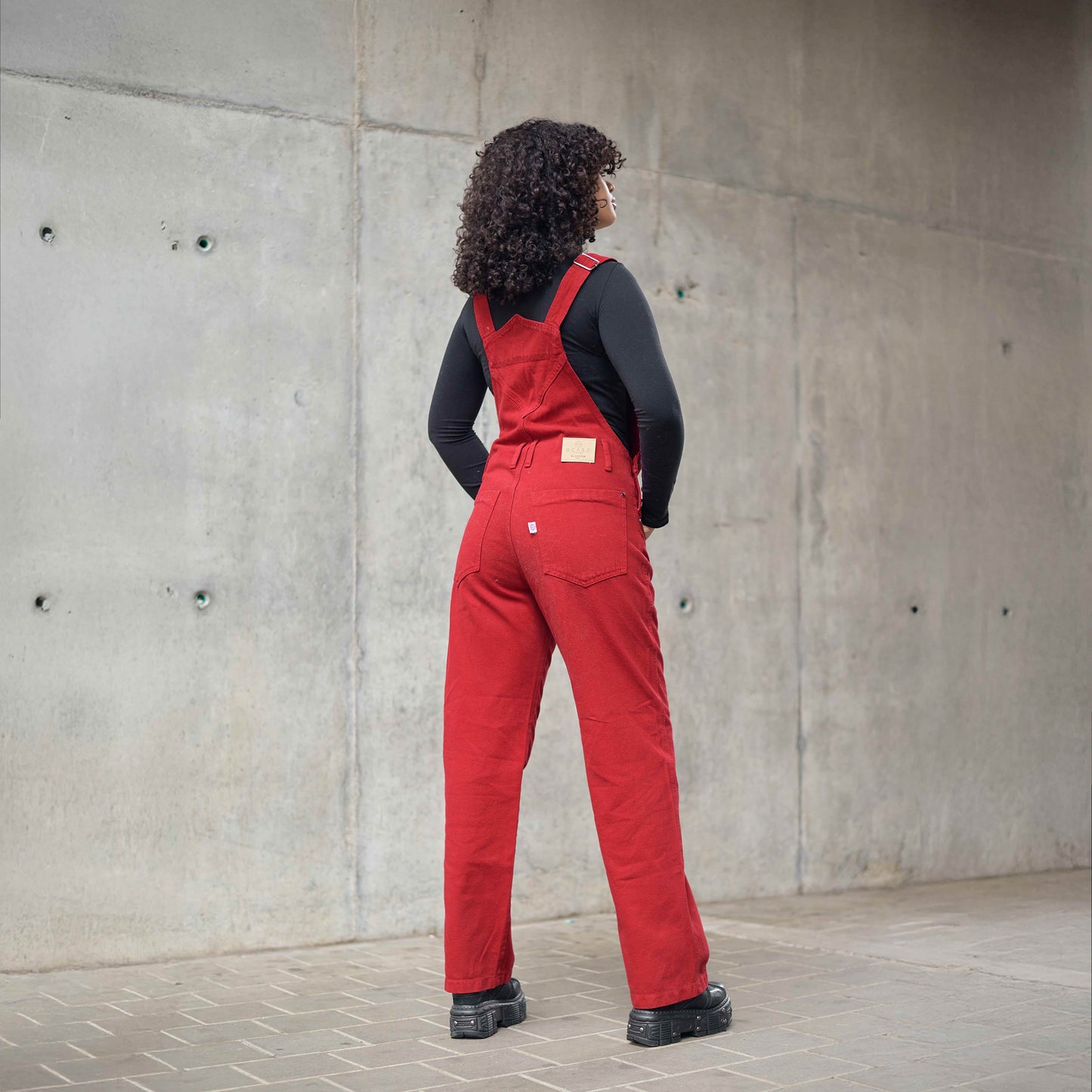 Overol Clásico Hop Mujer en Jean - Rojo